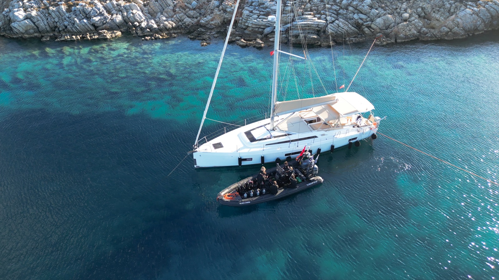 The Oceanis 51.1 at anchor from above