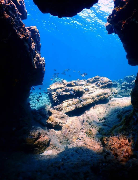 Smugglers Bay, Bay